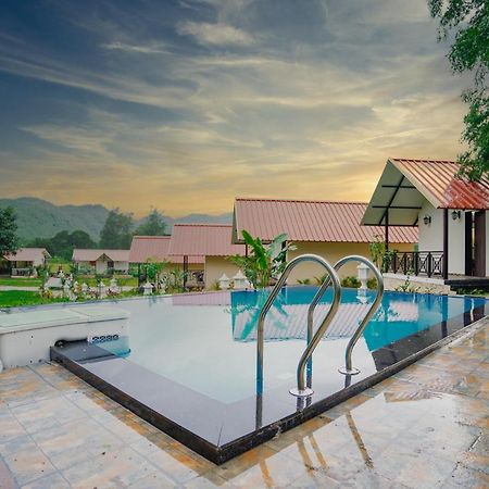 Ninad Homestays Karjat Exterior photo